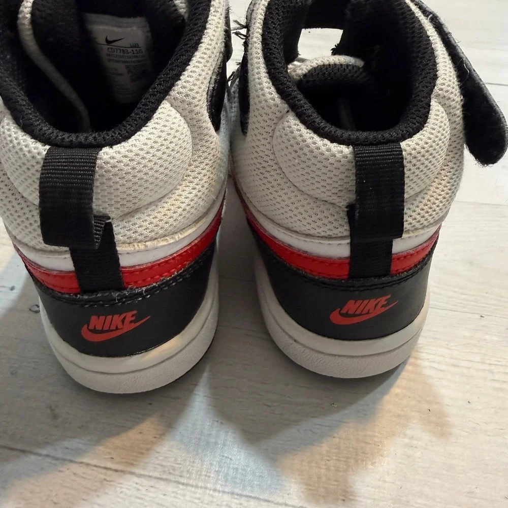 Nike court borough