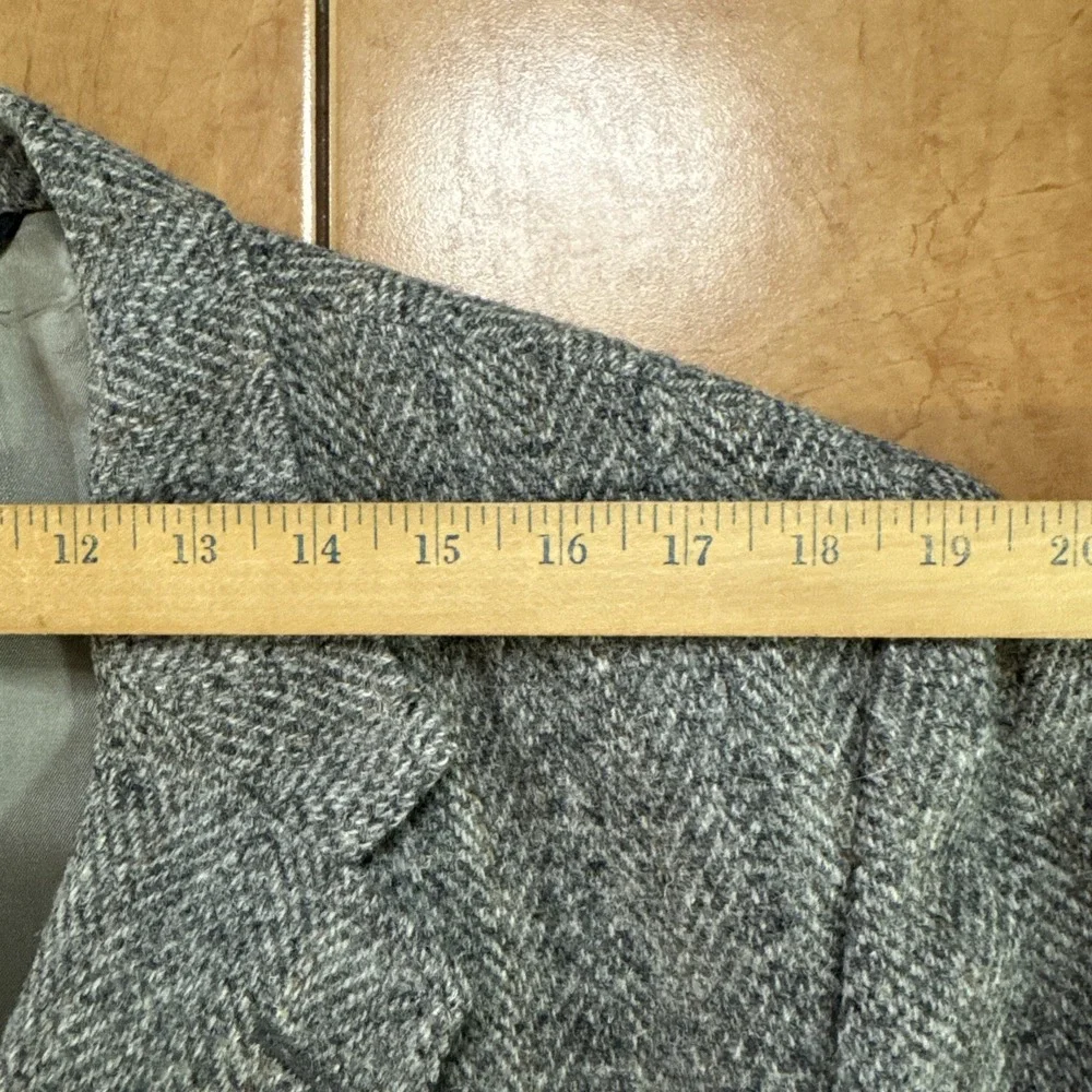 Harris Tweed please view