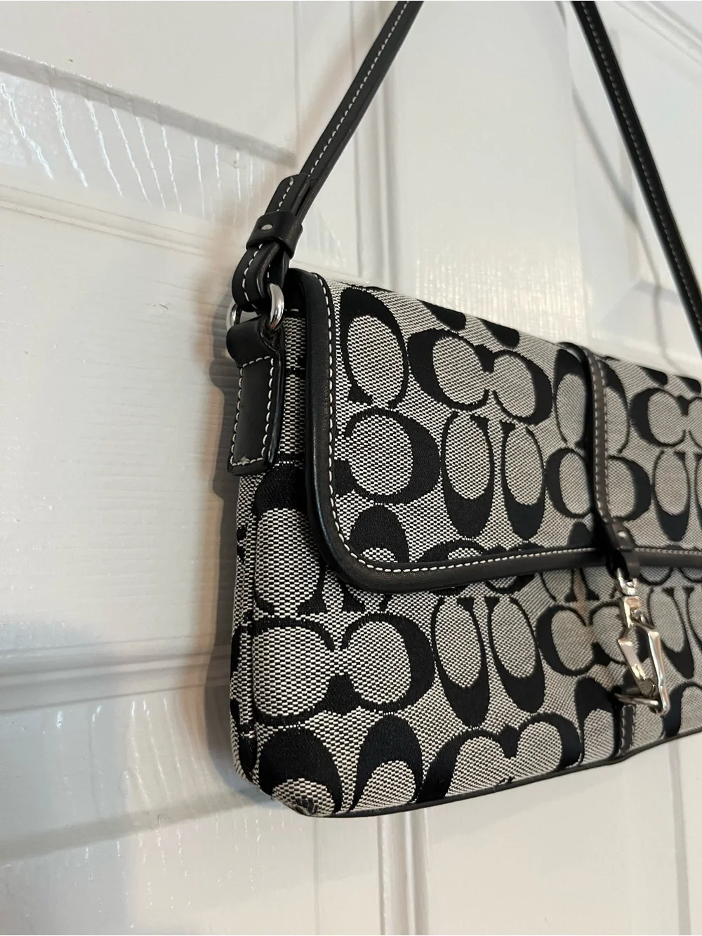 Coach shoulder bag