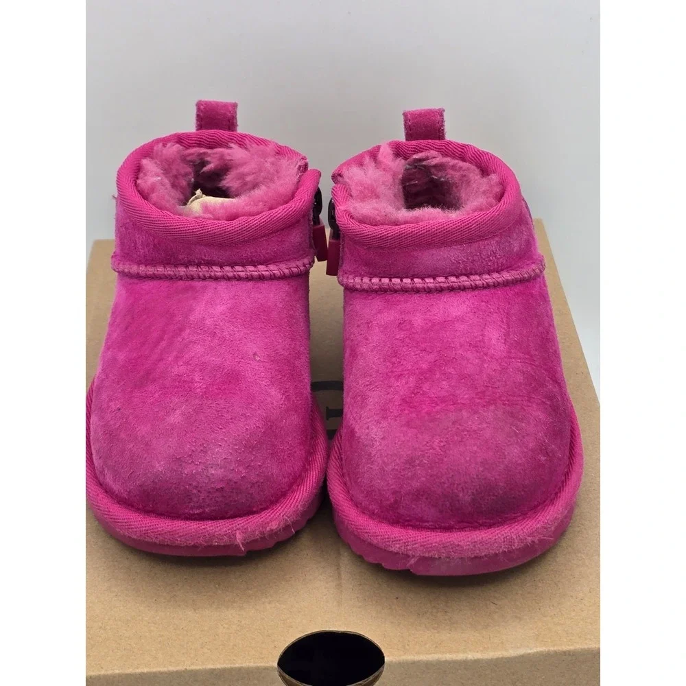 UGG warm shearling