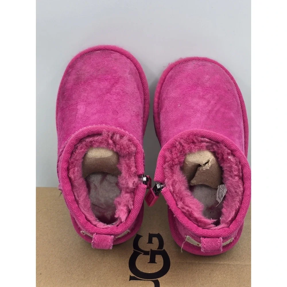 UGG warm shearling