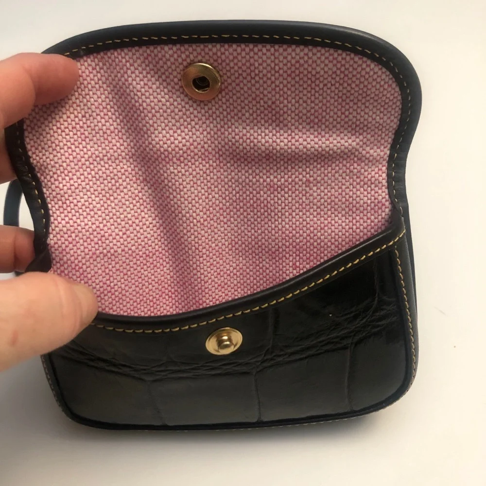 Dooney & Bourke brand  dooney
