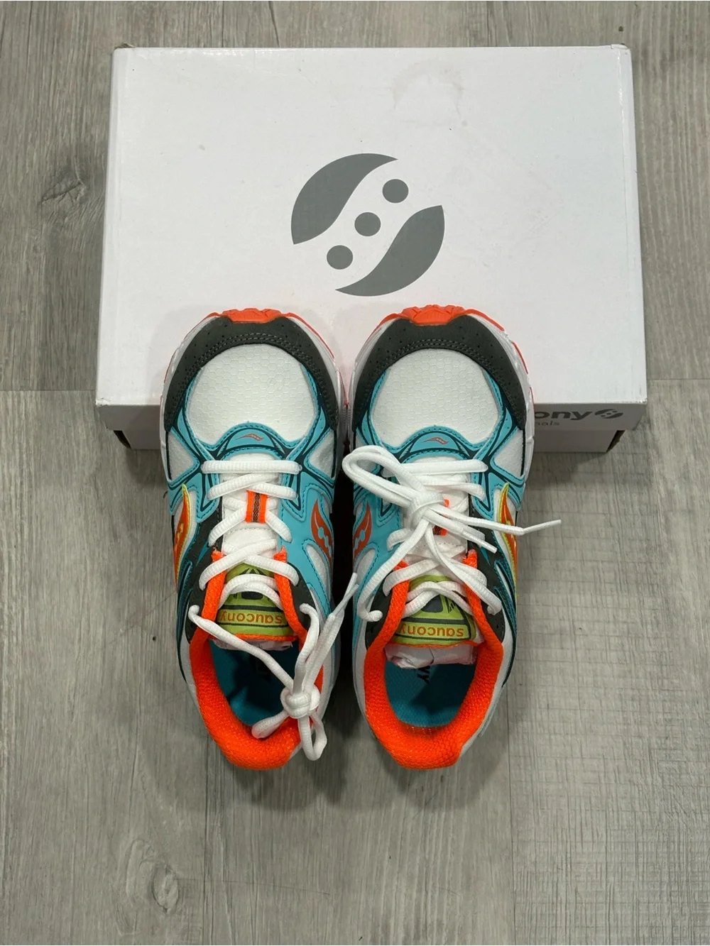 Saucony Kids' Blue & Orange Athletic Sneakers BNWT Size 5M AT-7/13