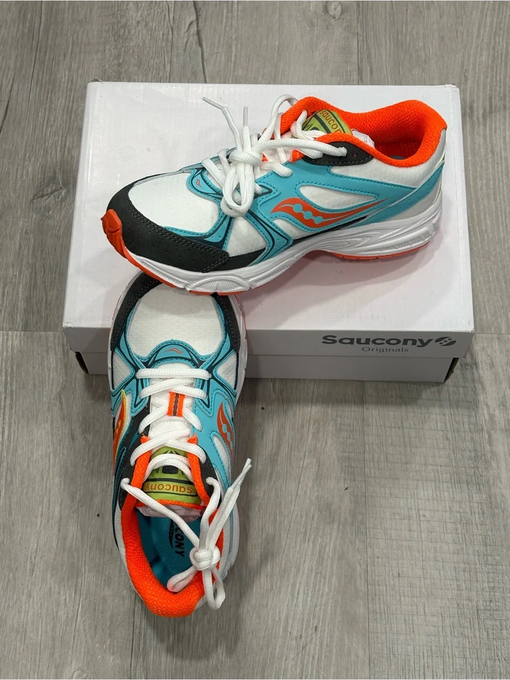 Saucony colorful kids