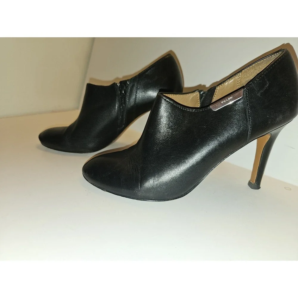 Coach women seneca