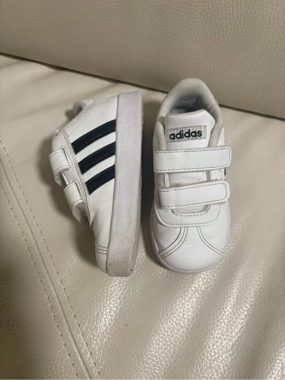 adidas toddler sneakers