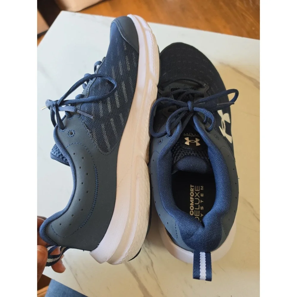 Under Armour men shoes