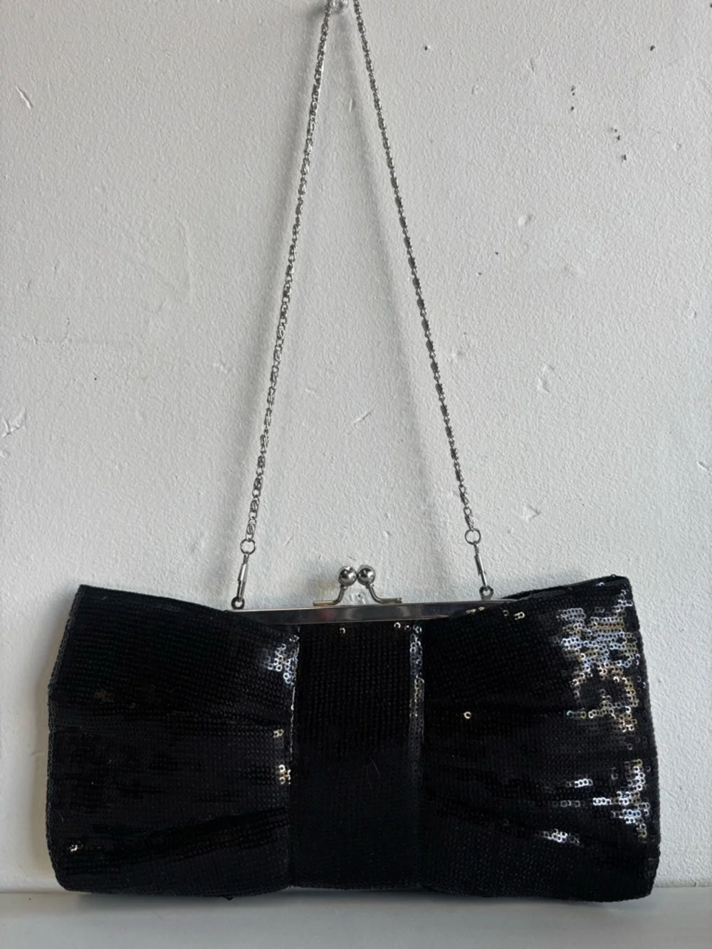 N/A elegant black