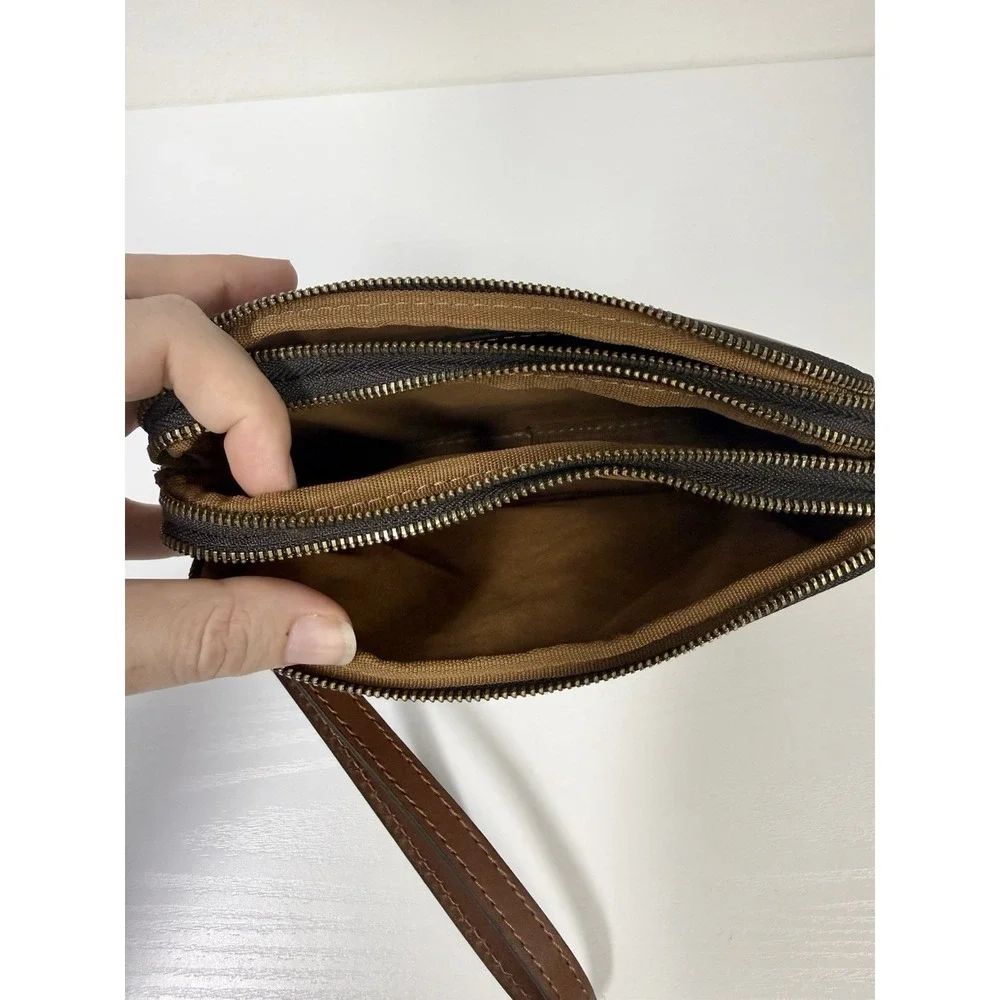 Patricia Nash excellent wristlet