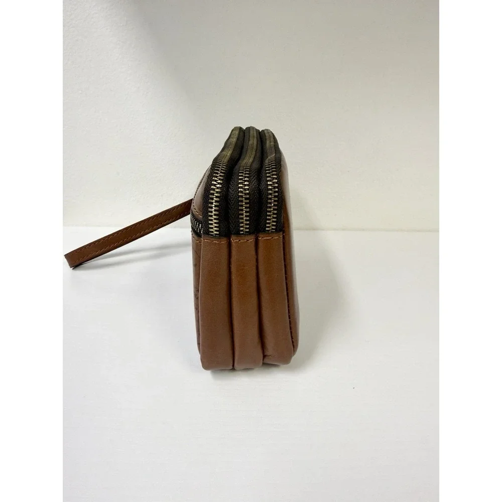 Patricia Nash excellent wristlet