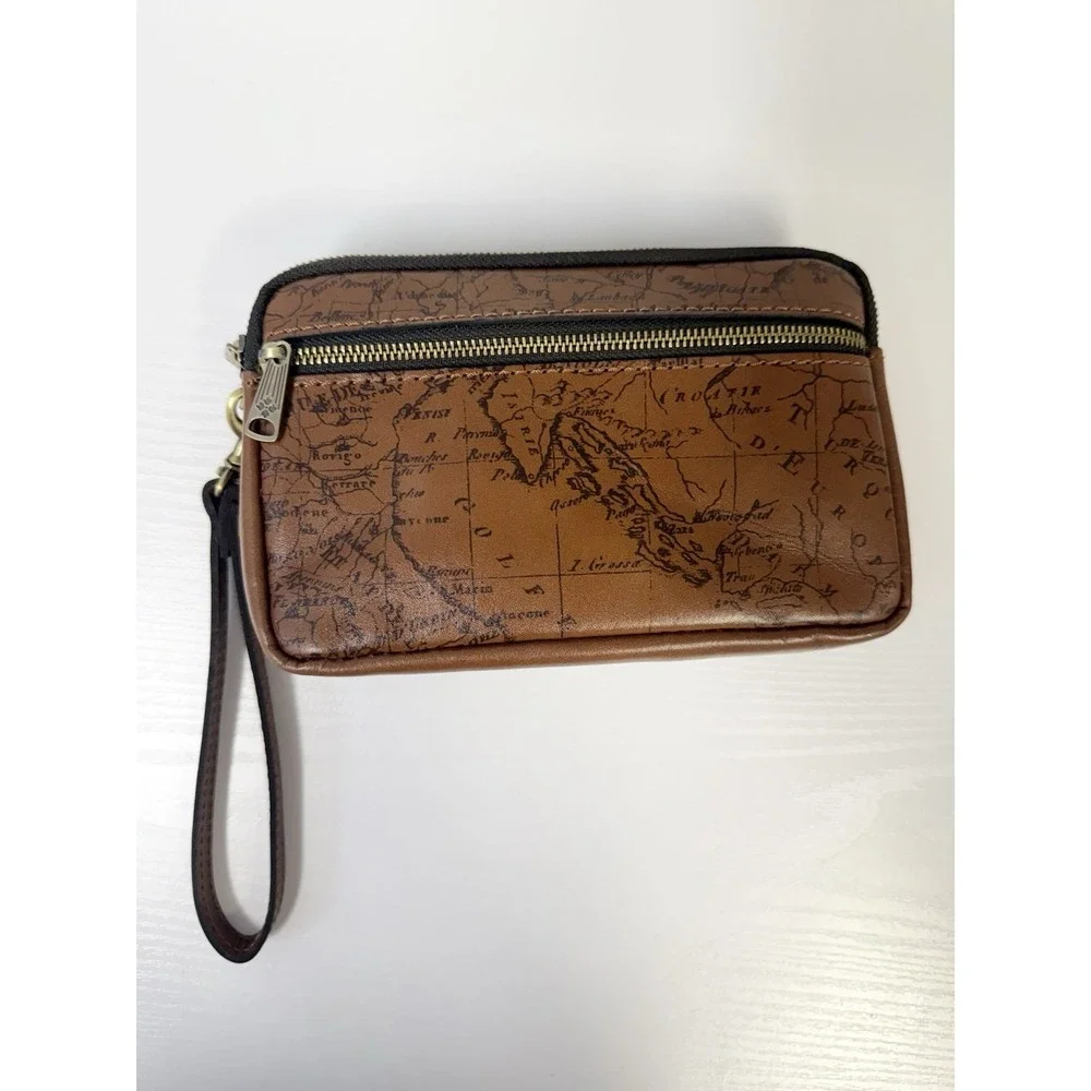Patricia Nash excellent wristlet