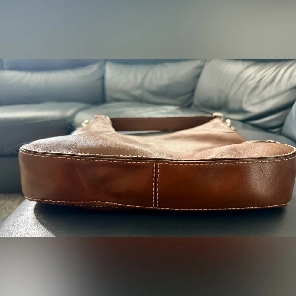 Michael Kors room stitching zip