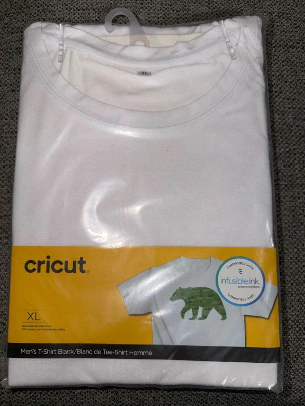 Cricut White Men’s Short Sleeve Tee - Crew Neck