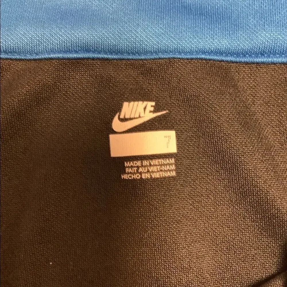 Nike boys zip