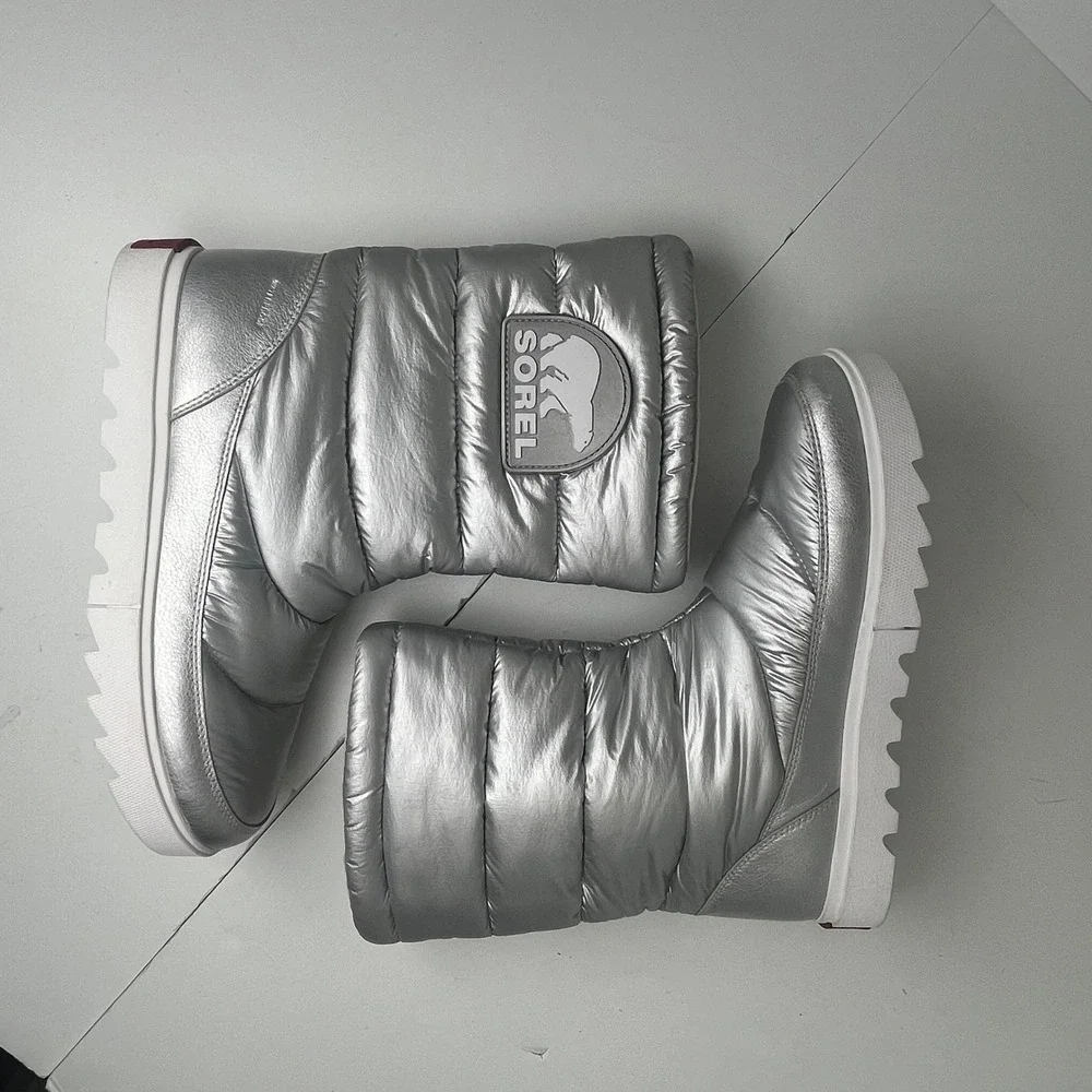 Sorel explorer joan