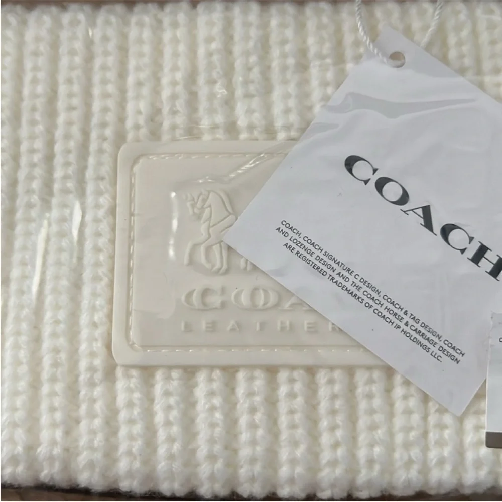 Coach nwt approximate