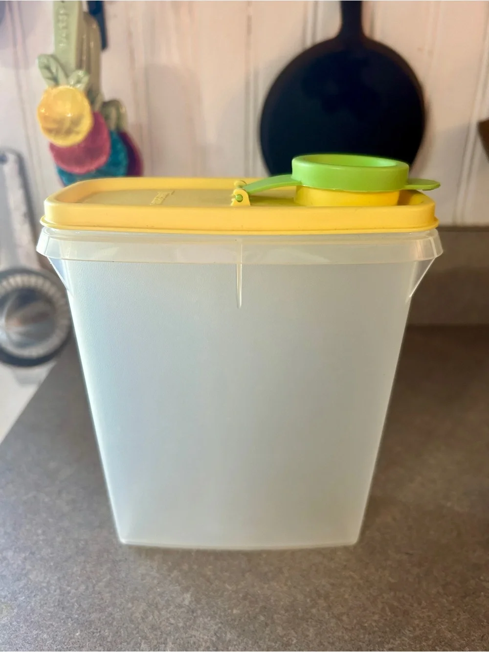 Tupperware Yellow-Lid Dry Goods Container with Green Scoop