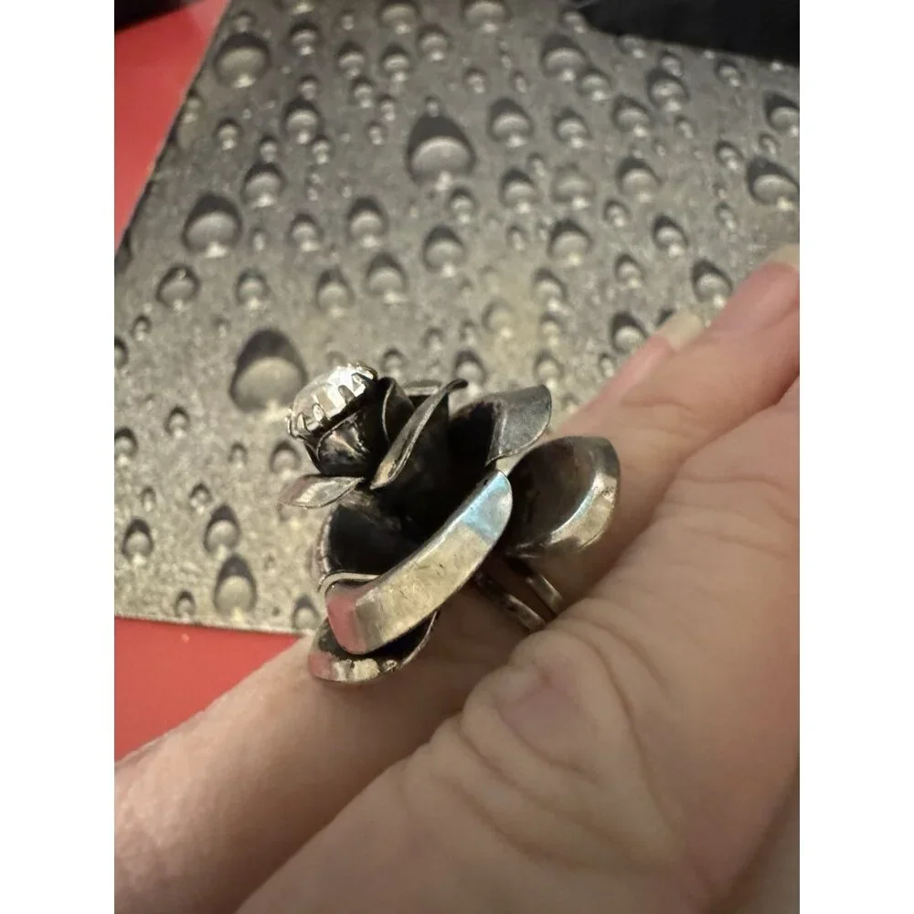 NEW Black Dark Silvertone W CZ Rose Flower Adjustable Fashion Ring Women O/S