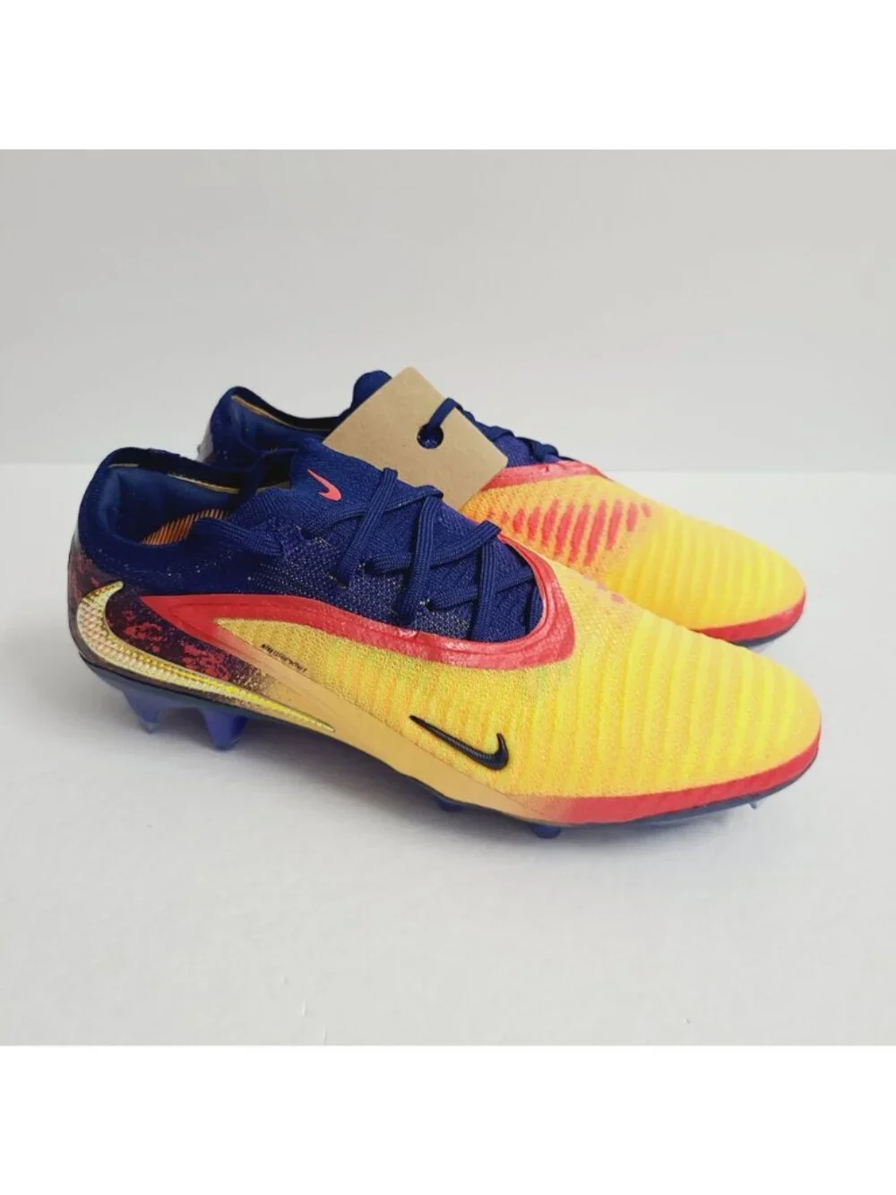 Nike phantom low