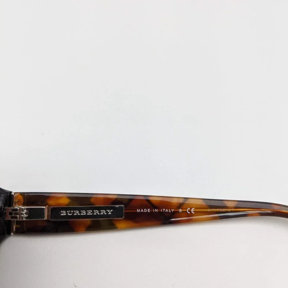 Burberry 10 almost
