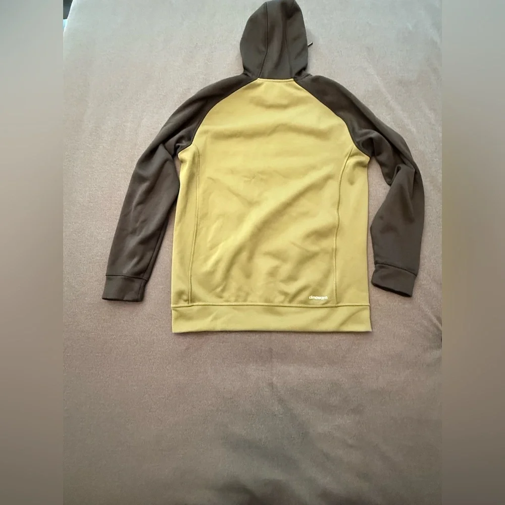 adidas sporty comfortable logo