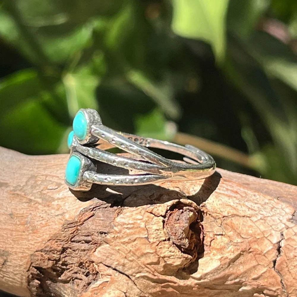 Sterling silver adjustable‎ turquoise ring