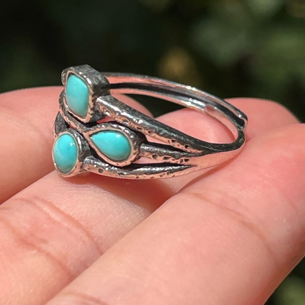 Sterling silver adjustable‎ turquoise ring