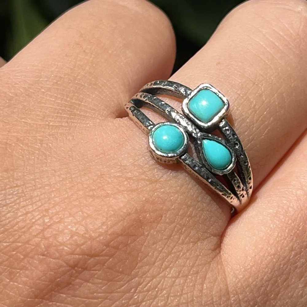 Sterling silver adjustable‎ turquoise ring