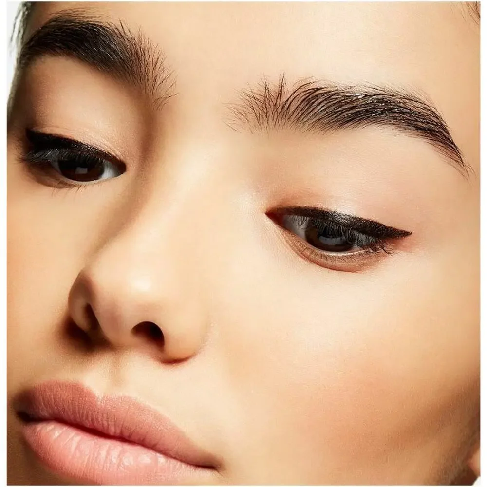 MAC Cosmetics into lighting you