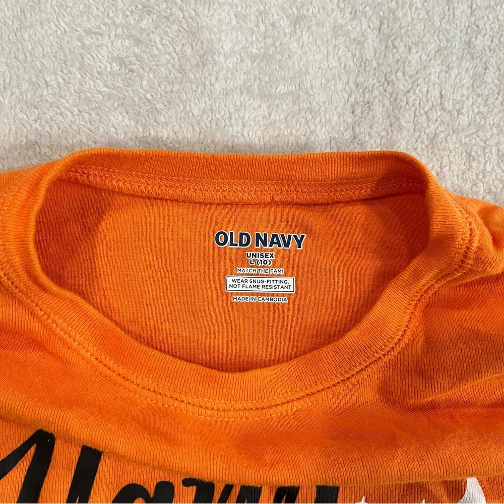 Old Navy size loose
