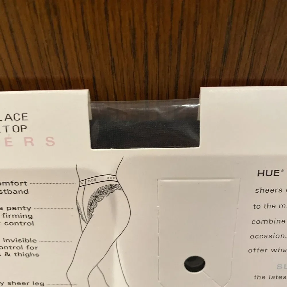 HUE lace panty