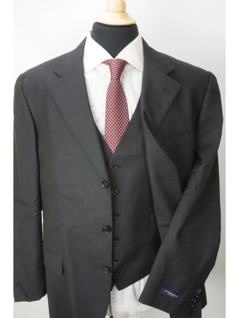 Burberry London Solid Gray S100s Wool 3 Pc Suit Jacket Pants Vest 44R BRAND NEW