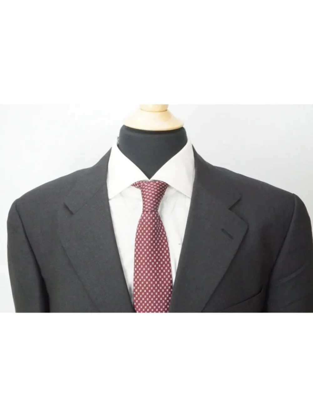 Burberry approximate measurements