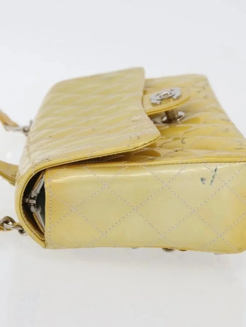 CHANEL Matelasse Backpack Patent leather Yellow Silver CC Auth 89374