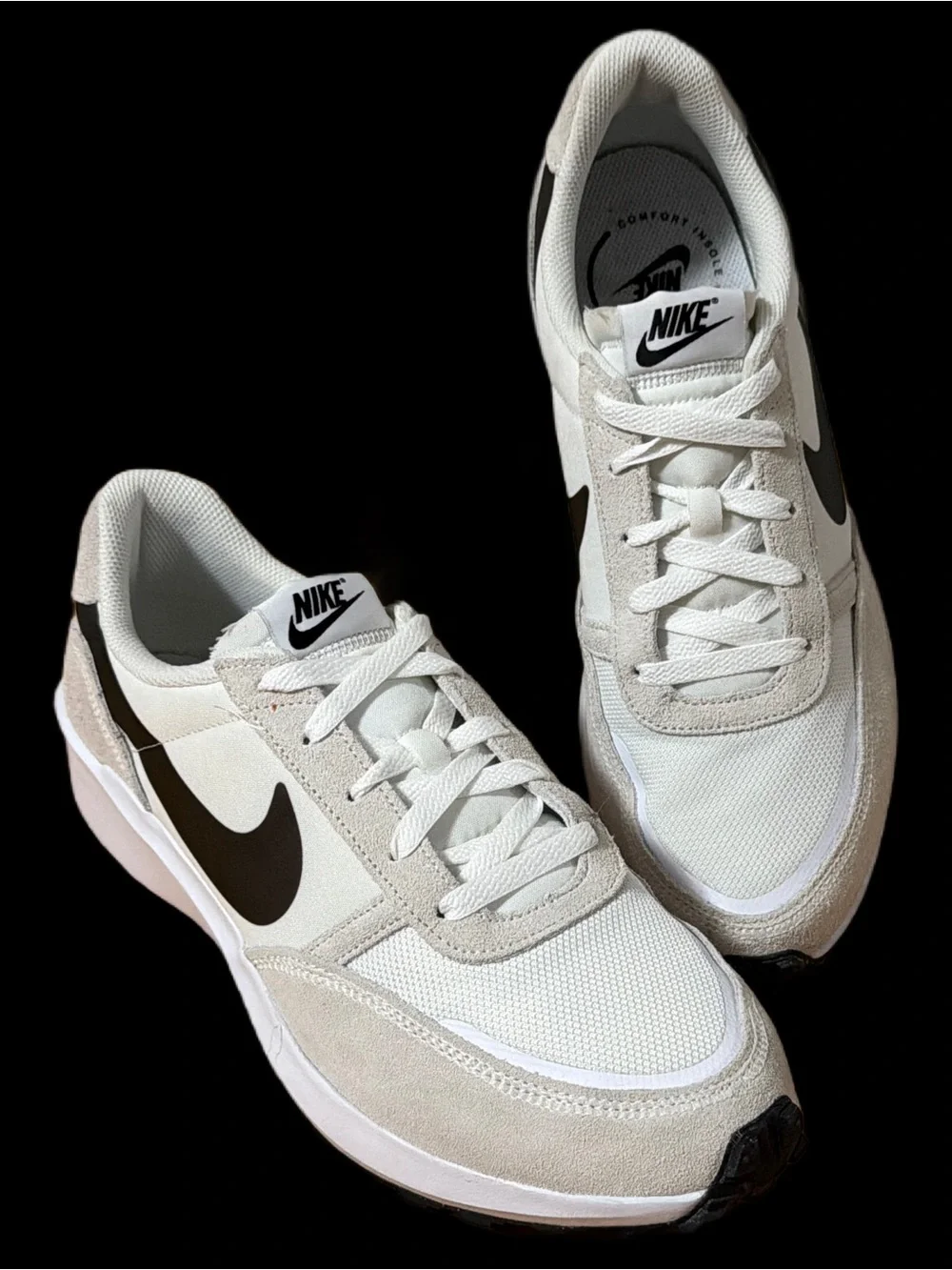 Nike lightweight runners