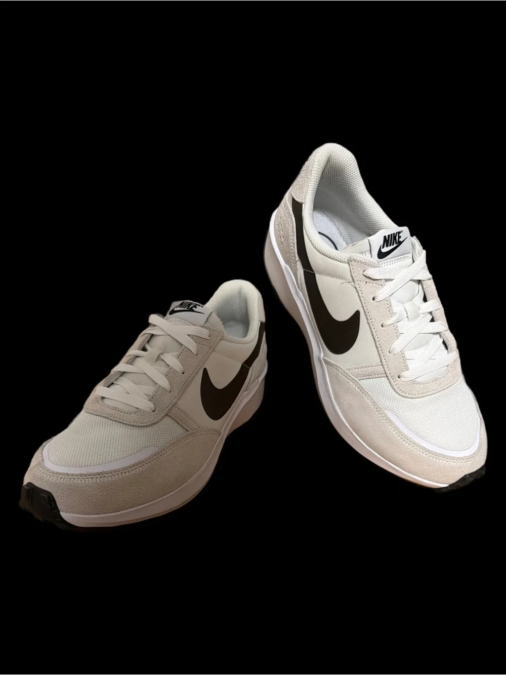 Nike lightweight runners