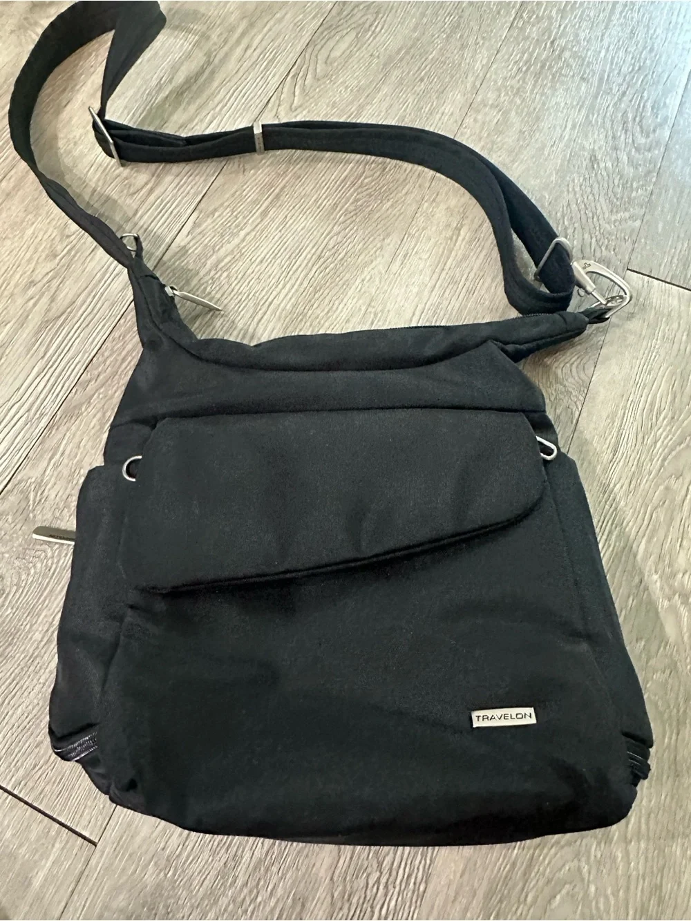 Travelon Midnight Black Anti-Theft Classic Messenger Crossbody Bag Purse