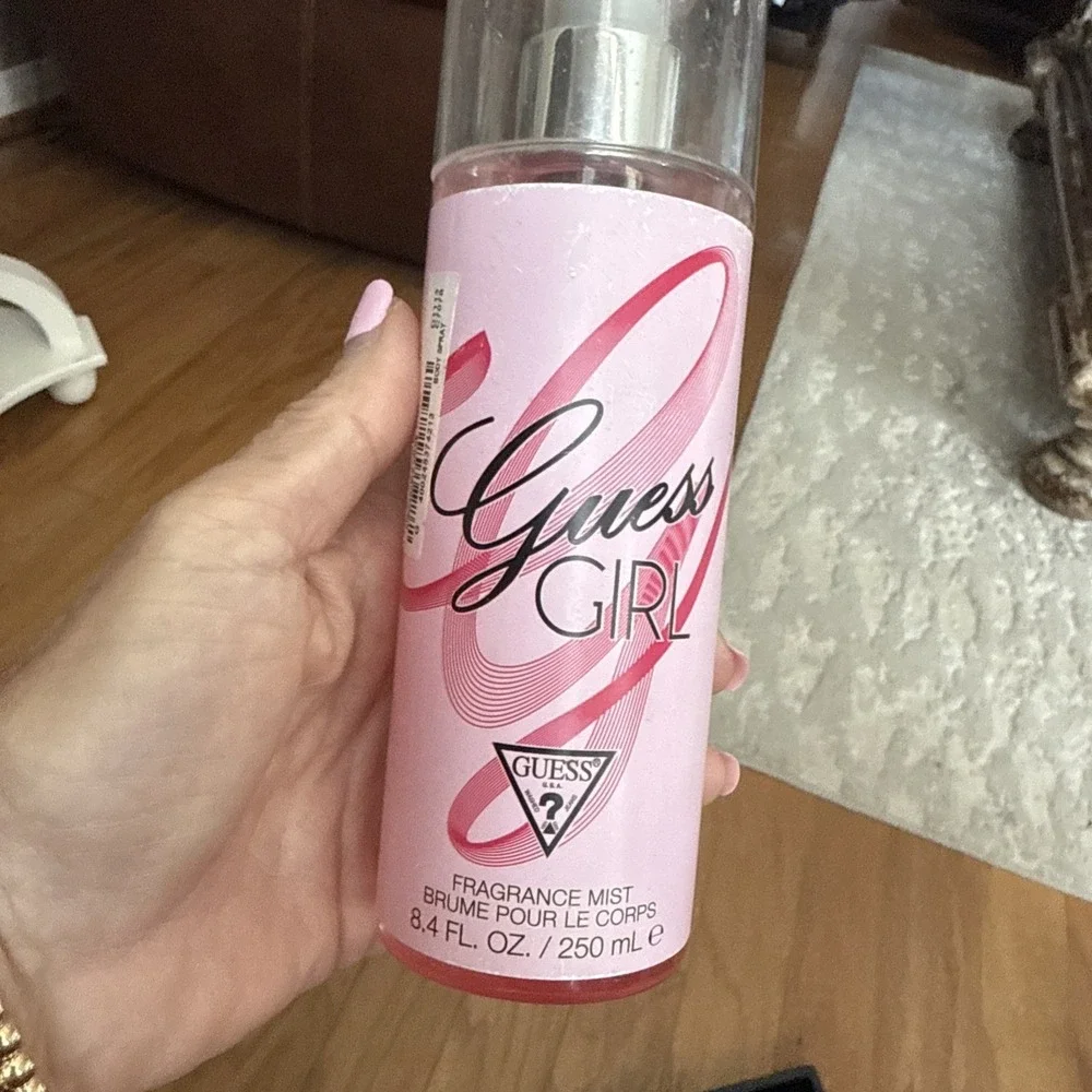 Guess Girl Women's‎ Body Fragrance Mist Spray 8.4 fl. oz. /250 ml 4227