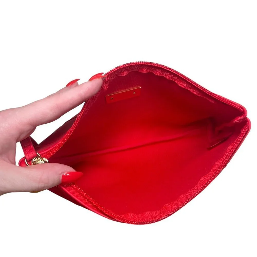 Shiseido Red Quilted Zipper Cosmetic Bag Wristlet Pouch – 10