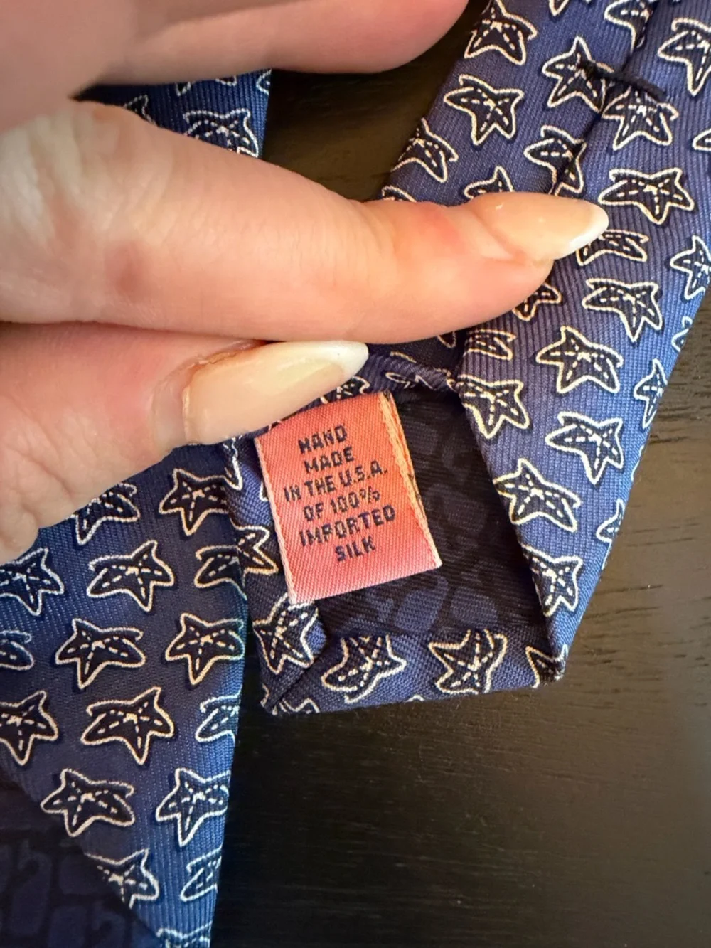Vineyard Vines pair vineyard