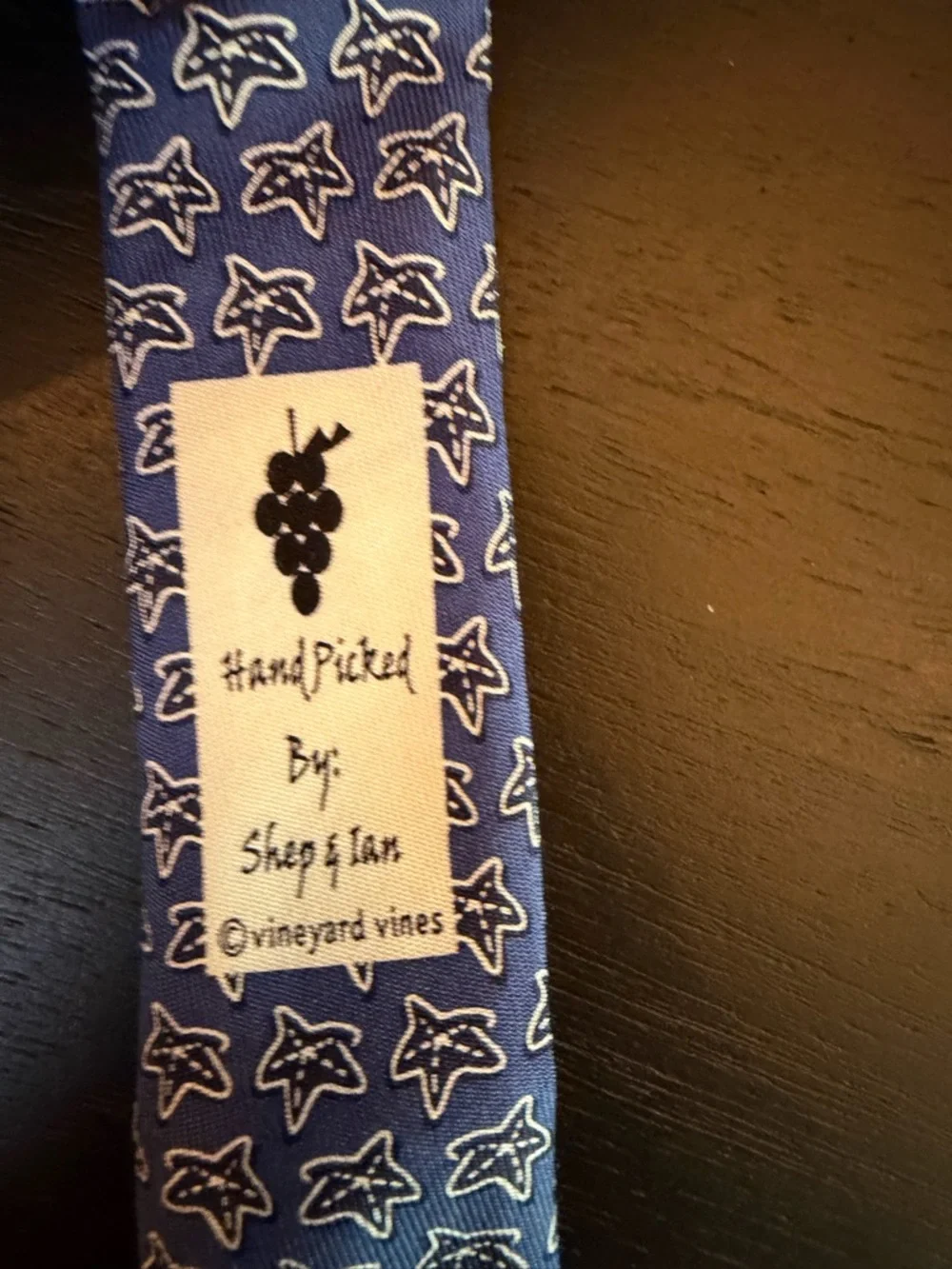 Vineyard Vines pair vineyard