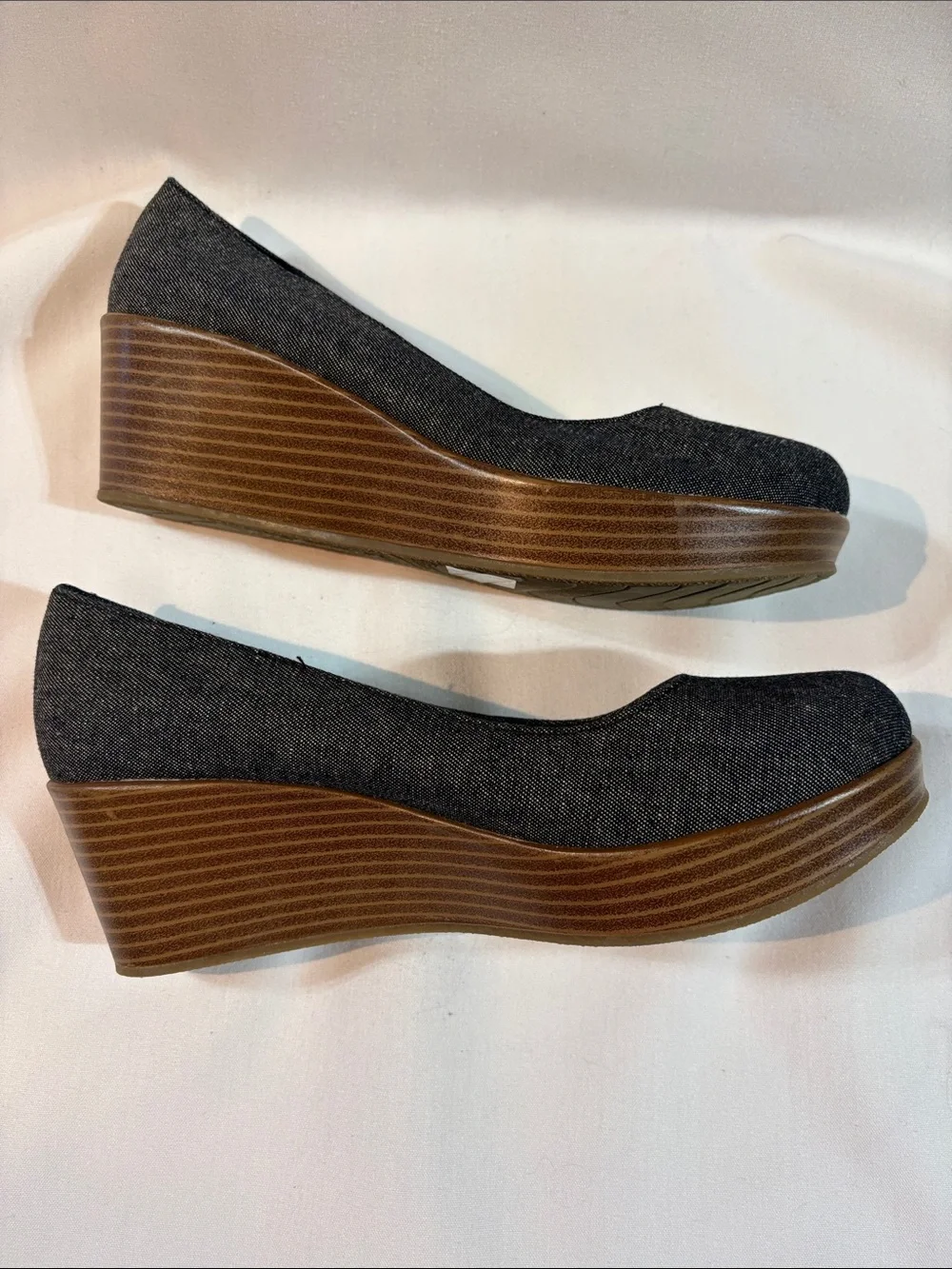 American Eagle Outfitters toe size