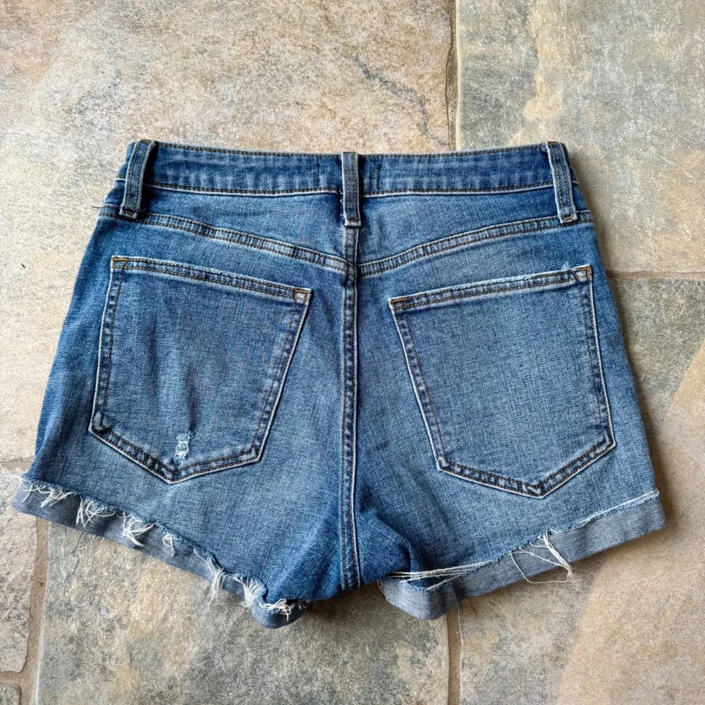 Abercrombie & Fitch your summer
