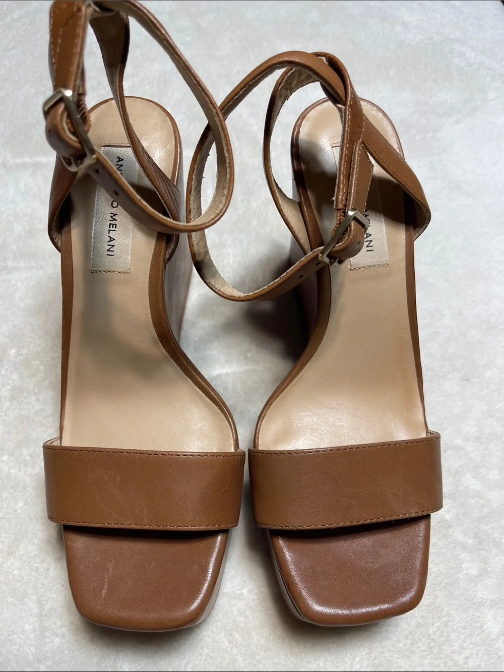 ANTONIO MELANI sleek tan