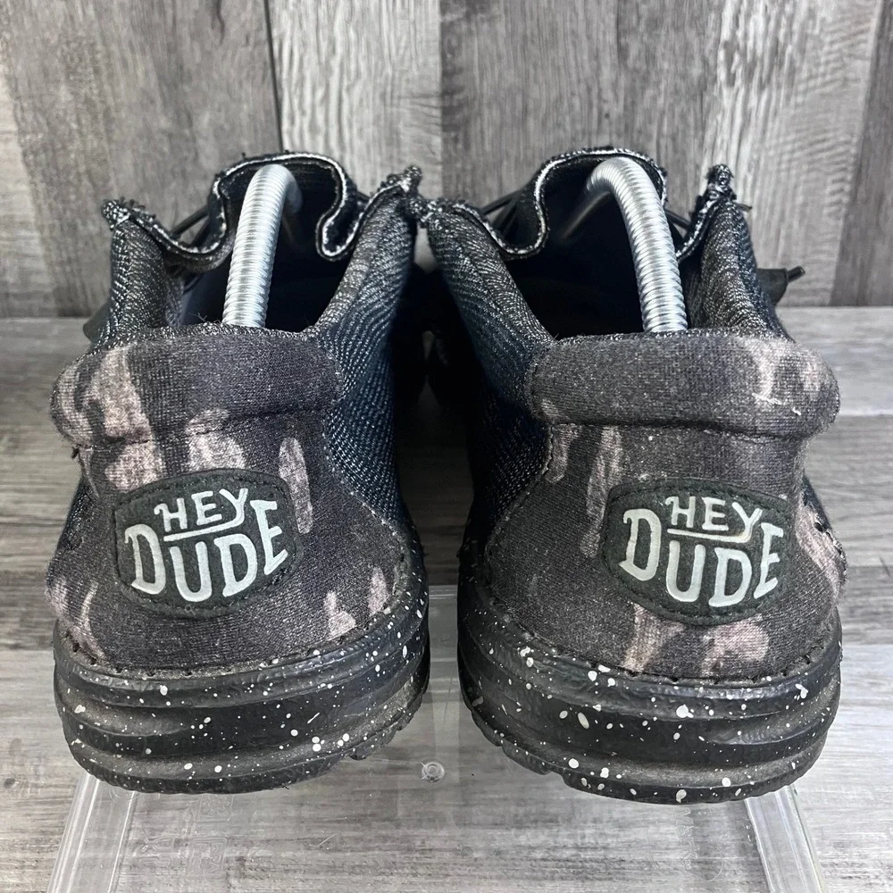 Hey Dude hey dude