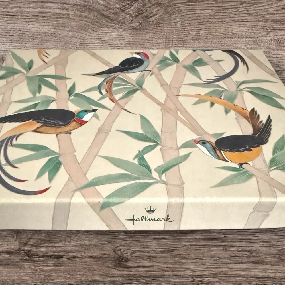 Hallmark east envelopes
