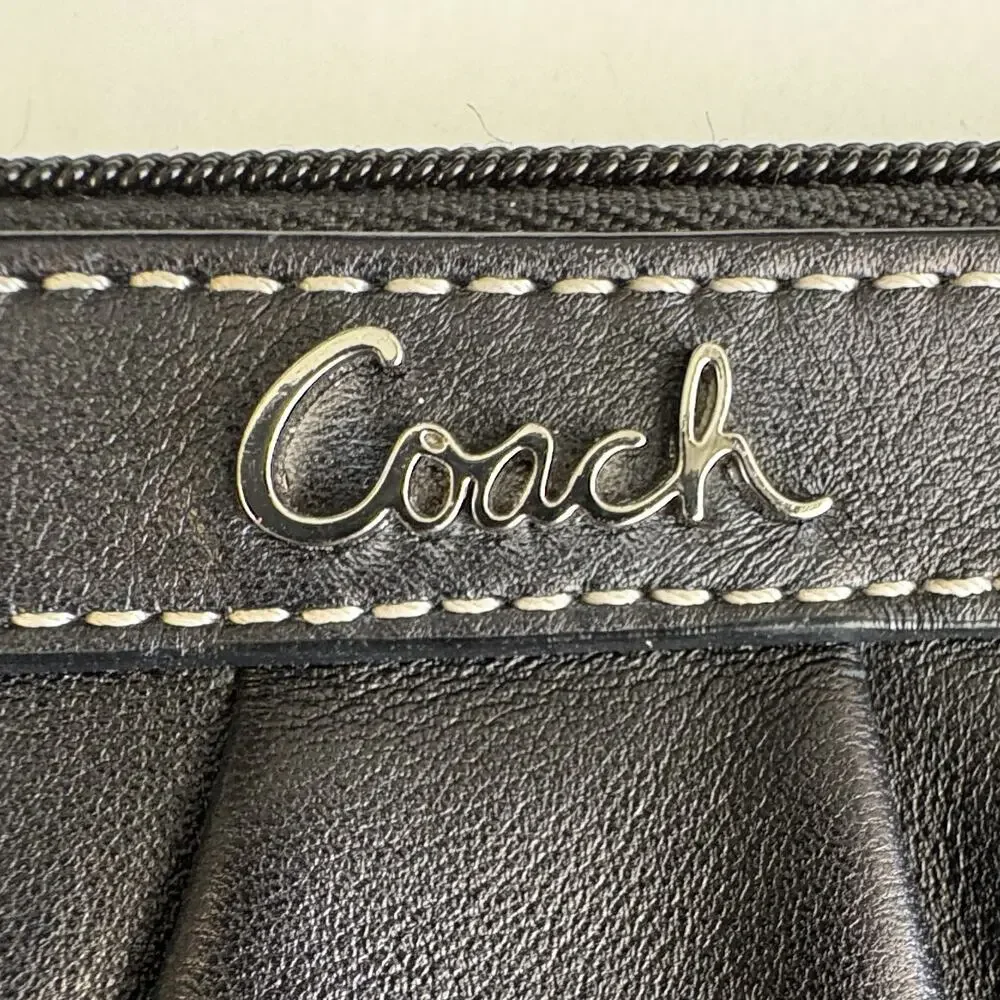 Coach this authentic