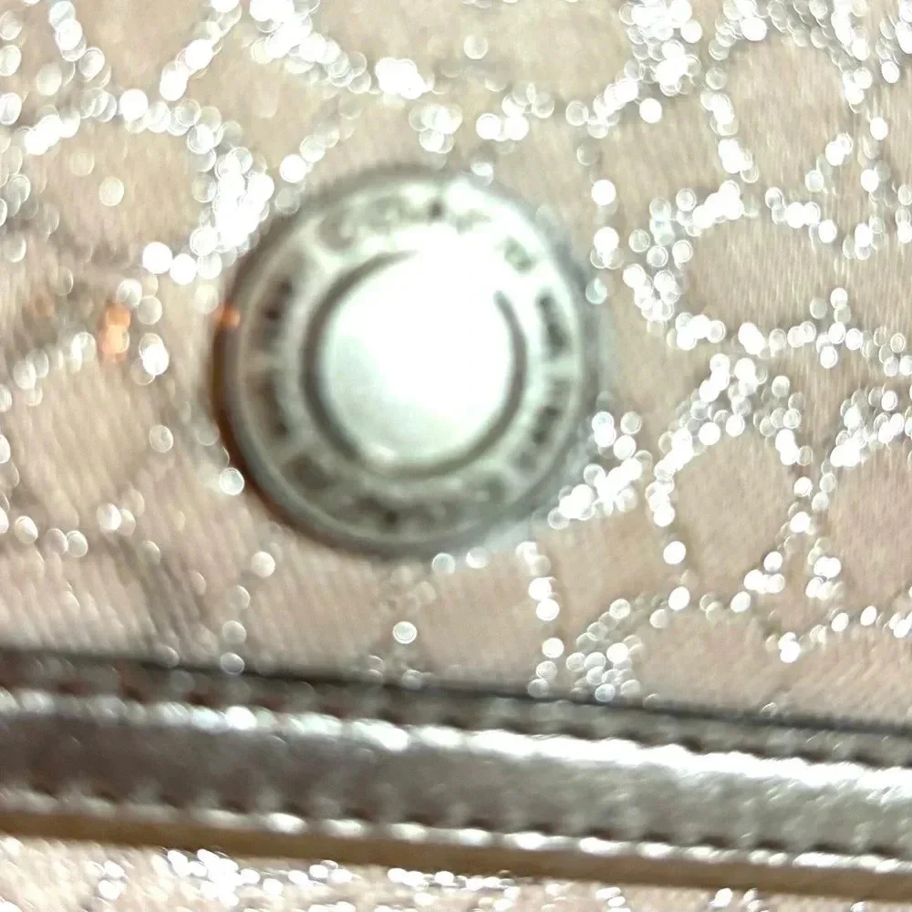 Coach cc signature