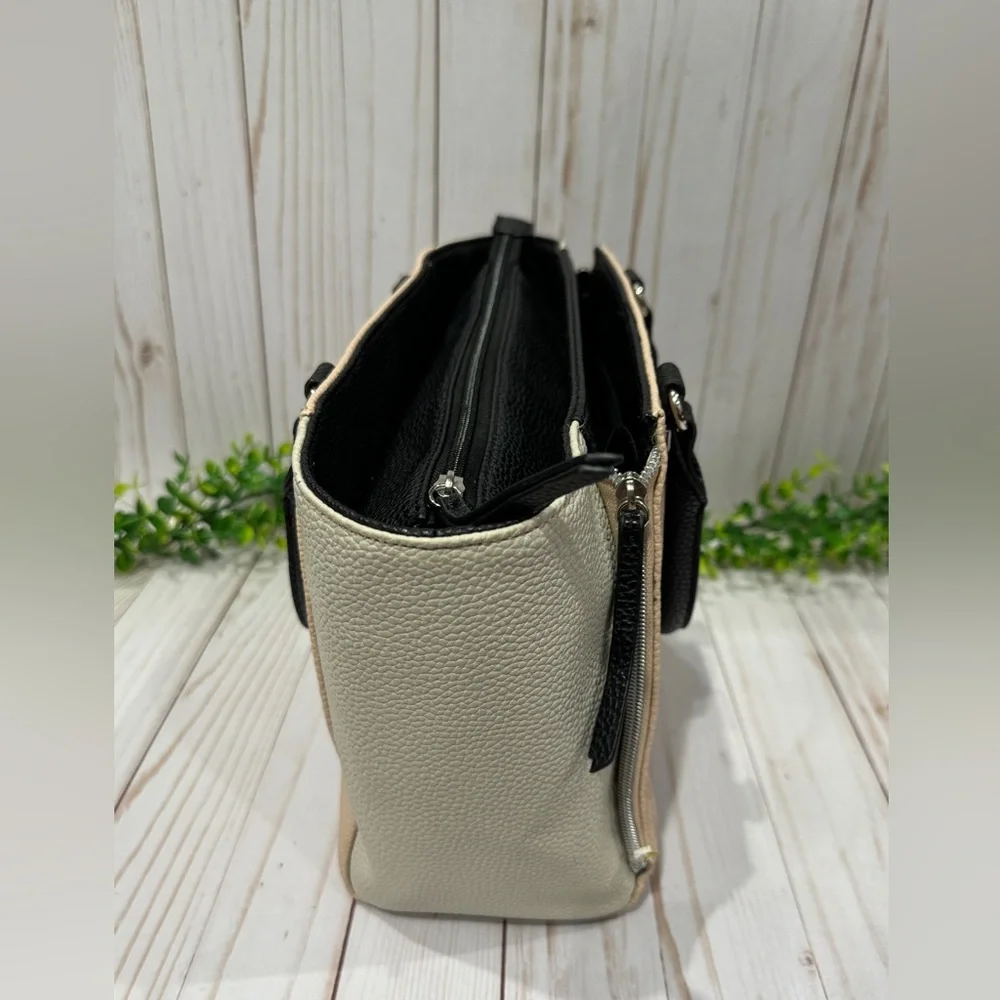 Kenneth Cole Reaction super cute