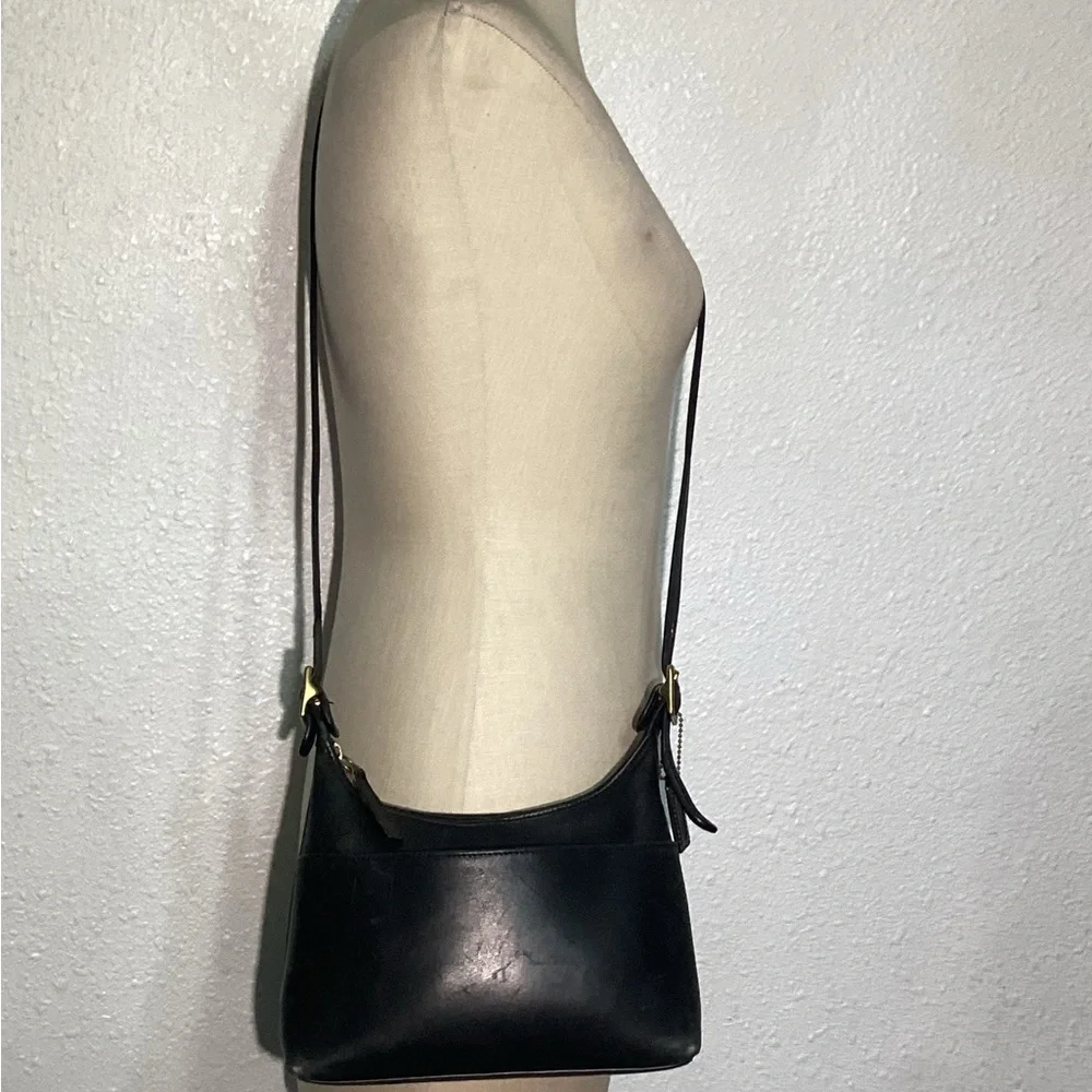 Coach vintage legacy 9136 Black Leather Shoulder Bag